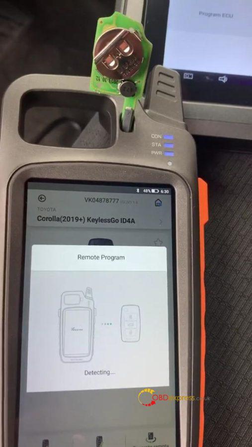 Remote program Toyota Próx key with Xhorse Keytool Max 4